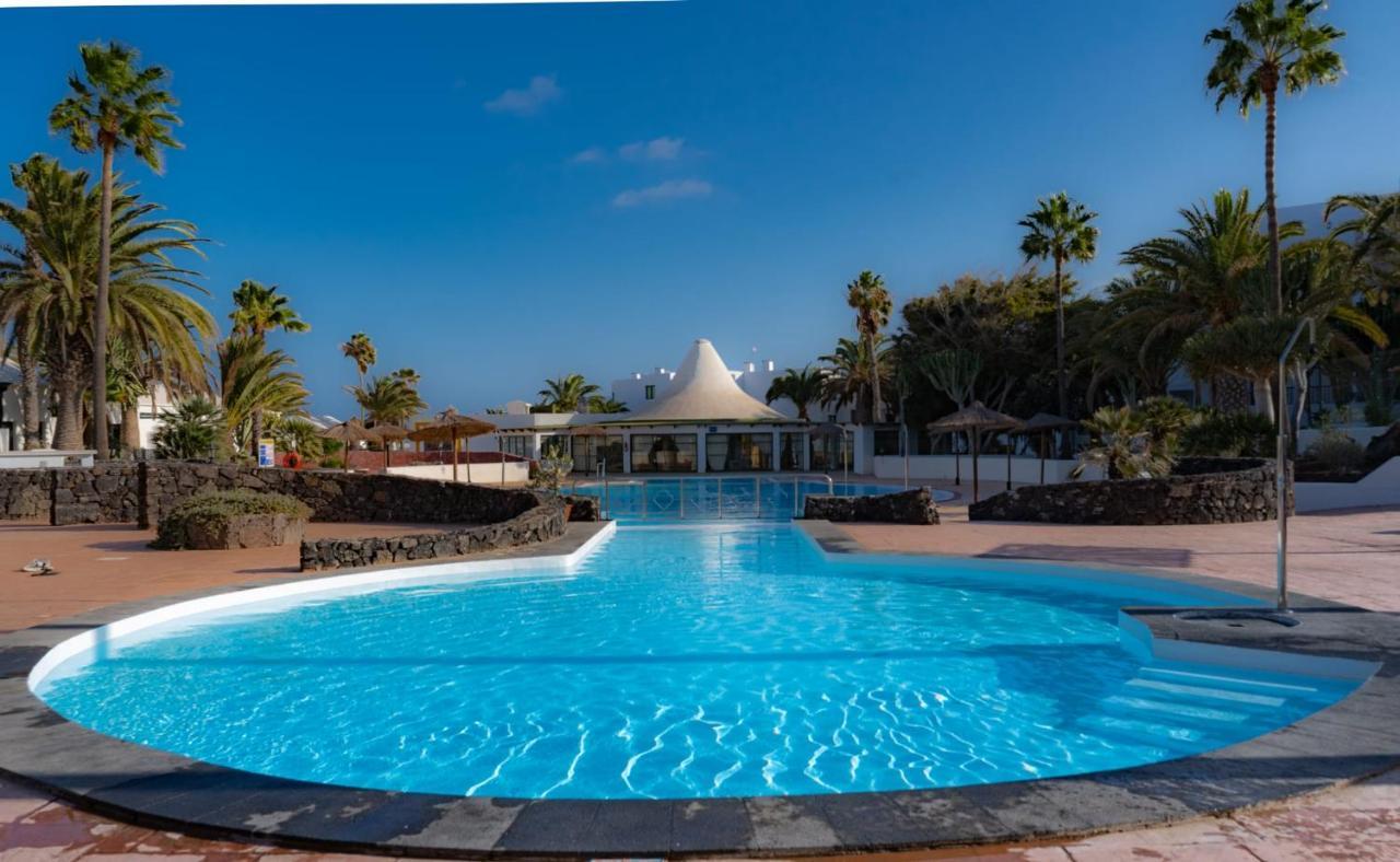 Luxury Casa Playa Roca Bord De Mer Costa Teguise Dış mekan fotoğraf