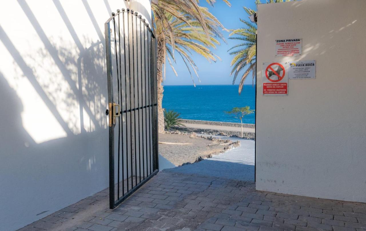 Luxury Casa Playa Roca Bord De Mer Costa Teguise Dış mekan fotoğraf