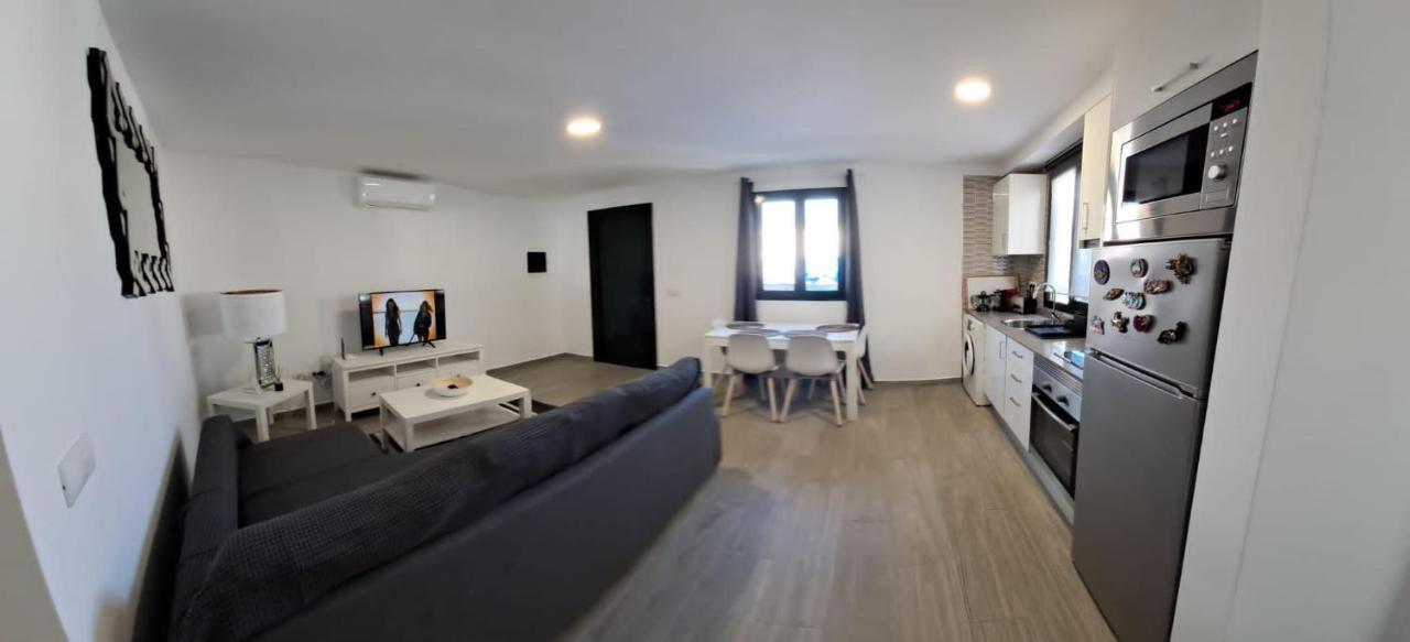 Luxury Casa Playa Roca Bord De Mer Costa Teguise Dış mekan fotoğraf