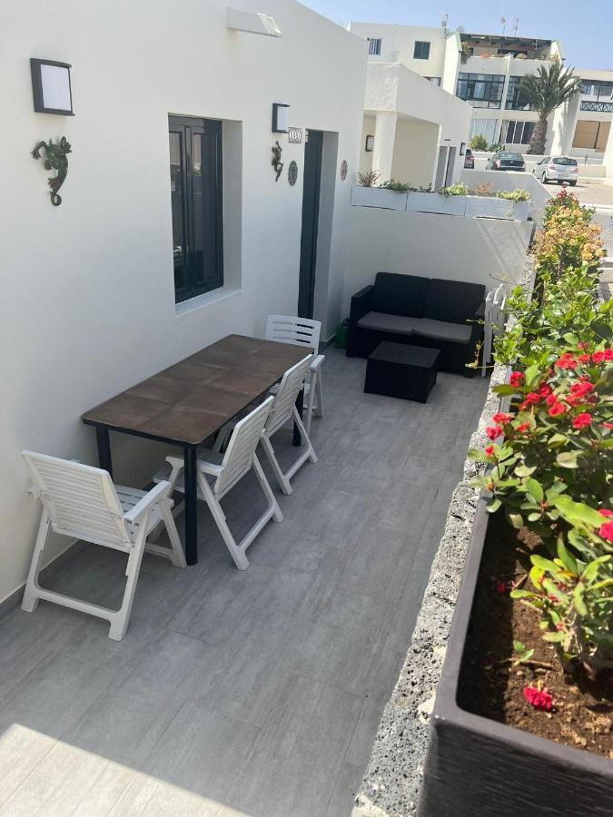 Luxury Casa Playa Roca Bord De Mer Costa Teguise Dış mekan fotoğraf