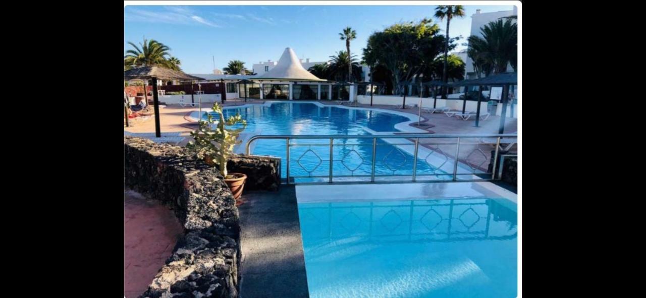 Luxury Casa Playa Roca Bord De Mer Costa Teguise Dış mekan fotoğraf